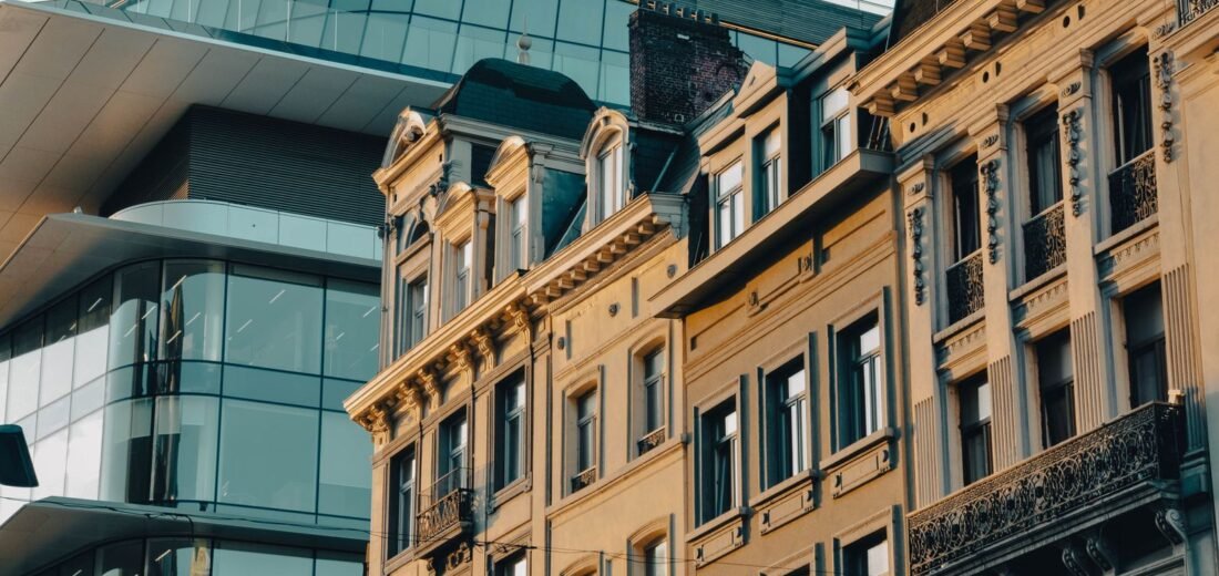 Façades de maisons à Bruxelles, choisir son fournisseur énergie Bruxelles